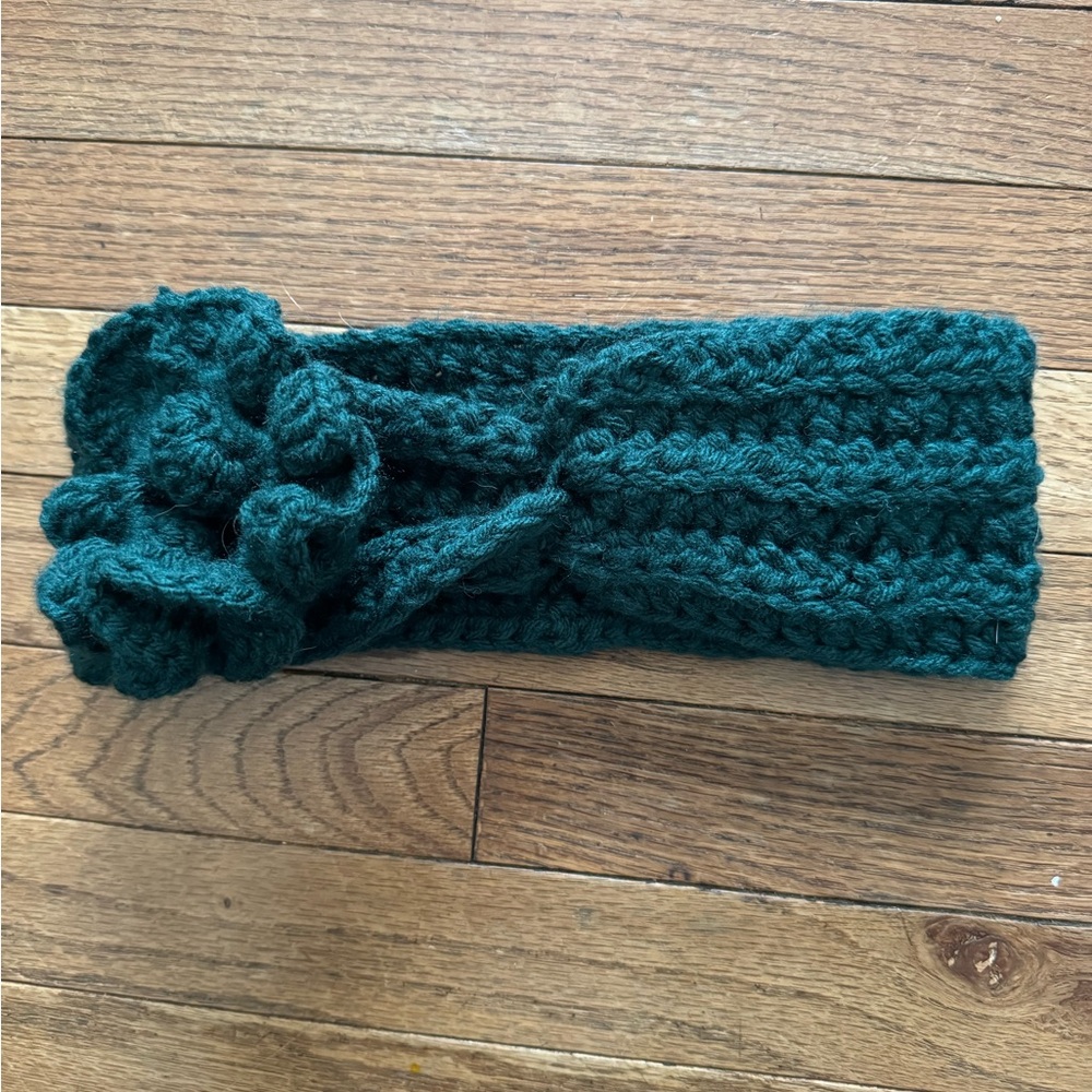 Crochet head warmer with hair scrunchie